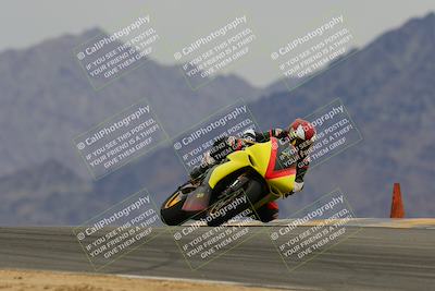media/Jan-14-2023-SoCal Trackdays (Sat) [[497694156f]]/Turn 9 Set 1 (1120am)/